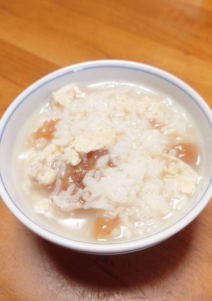 サラダチキンと梅干しのおかゆ-レシピのメイン写真