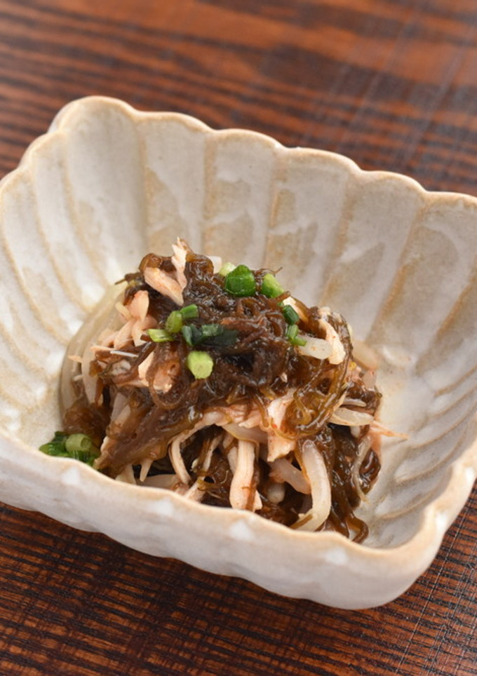 もずくとキムチの和え物-レシピのメイン写真