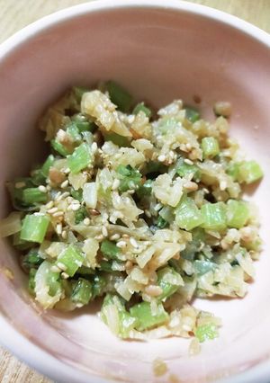 捨てない！大根の茎と皮のみそ炒め-レシピのメイン写真