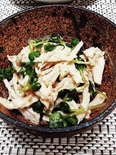 チキンと貝割れ菜の胡麻ドレッシング-レシピのメイン写真