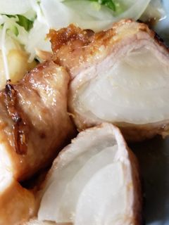 豚肉の玉ねぎクルクル巻きのしょうが焼き-レシピのメイン写真