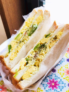 ごろごろアボカドとたまごとハムのサンド-レシピのメイン写真