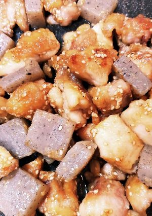鶏コンで！胡麻たっぷり炒め-レシピのメイン写真