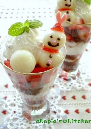 クリームチーズ白玉の雪だるま★パフェ☆-レシピのメイン写真