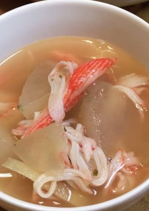 茅乃舎海老だしで☆冬瓜とカニカマのスープ-レシピのメイン写真