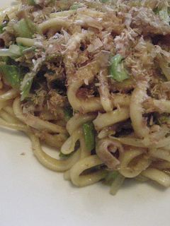 簡単おいしい★もつ肉でホルモン焼うどん-レシピのメイン写真