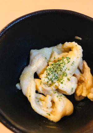 小鉢レシピ●鶏皮のひも焼き-レシピのメイン写真