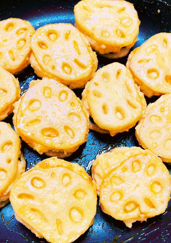レンコンの挟み焼き♡手を汚さず簡単レシピ-レシピのメイン写真