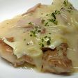 チキンソテー ベーコンクリームソースかけ