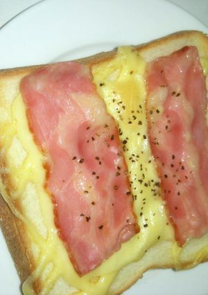 ベーコンマヨチーズのトースト❤-レシピのメイン写真