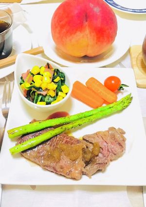 ステーキメインの夕飯メニュー・付け合わせ-レシピのメイン写真