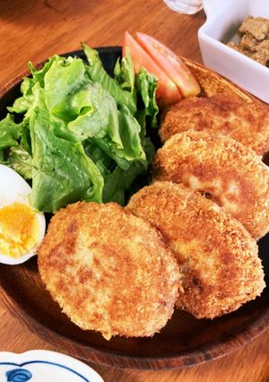 食パンで、かさ増し☆チーズINメンチカツ-レシピのメイン写真