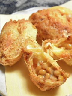 納豆信田(納豆とチーズの油揚げ詰め揚げ)-レシピのメイン写真