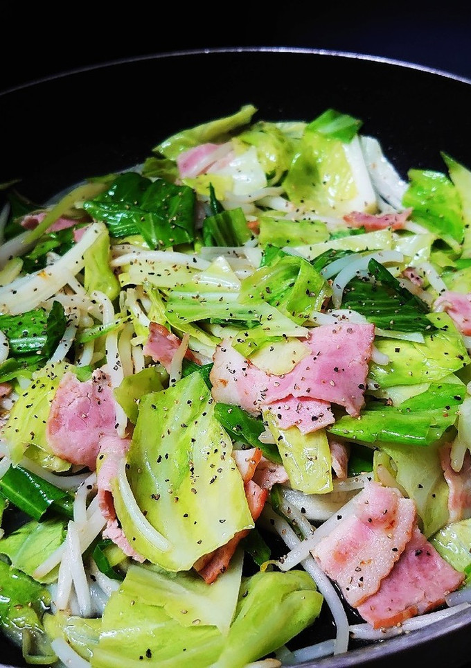 バターとめんつゆで♪簡単野菜炒め-レシピのメイン写真