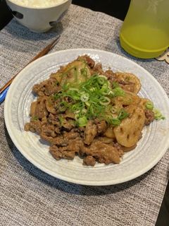 牛コマ肉と蓮根のピリ辛炒め-レシピのメイン写真