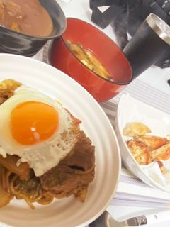 焼きそばと筑前煮カレー(ラストリメイク)-レシピのメイン写真