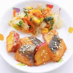 รูปของ 魚とさつまいもの甘辛煮レシピ
