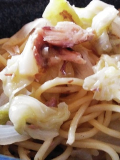ぶっこみ☆サバ缶キャベツ塩レモンパスタ♪-レシピのメイン写真