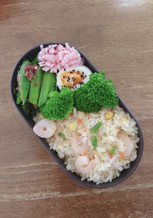 JK☆えびピラフ弁当♪-レシピのメイン写真