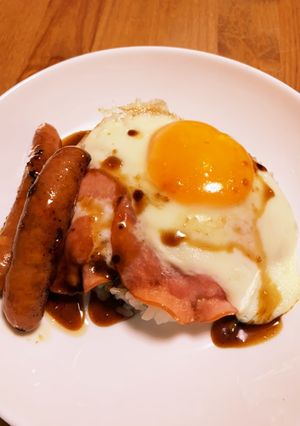 ソーセージハムエッグご飯（腸仔火腿蛋飯）-レシピのメイン写真