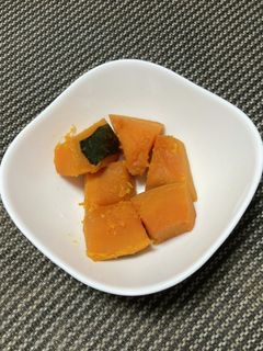 簡単煮るだけ♪ほっこりかぼちゃの煮物-レシピのメイン写真
