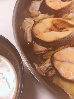鮭と野菜のフライパン蒸し☆味噌マヨソース-レシピのメイン写真