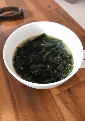 ランチのあと一品！即席ワカメスープ-レシピのメイン写真