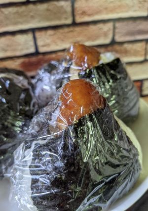 冷食DEおにぎり♪-レシピのメイン写真