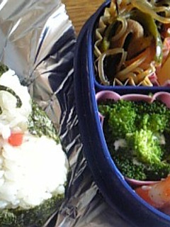 おむすびマンおにぎり△(キャラ弁)-レシピのメイン写真