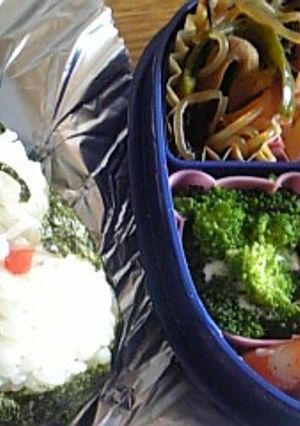 おむすびマンおにぎり△(キャラ弁)-レシピのメイン写真