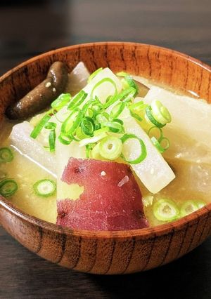 炎柱の大好物！さつまいもの味噌汁-レシピのメイン写真
