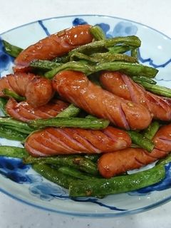 シンプル☆インゲンとソーセージの炒めもの-レシピのメイン写真