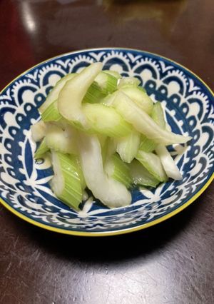 セロリが美味しい漬物-レシピのメイン写真