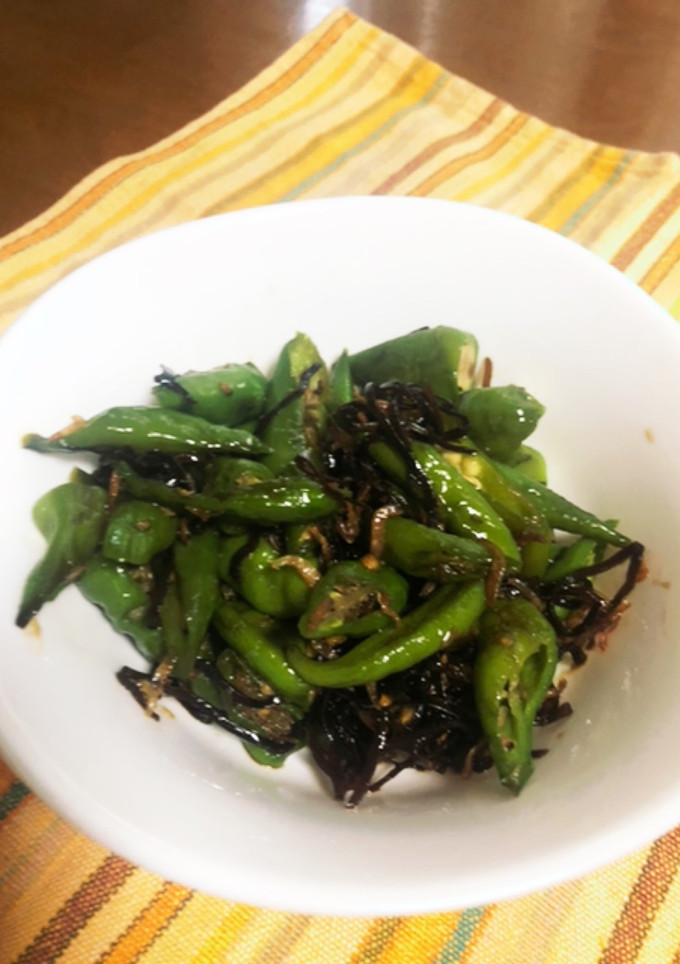 ししとうがらし大量消費に♪塩昆布炒め-レシピのメイン写真