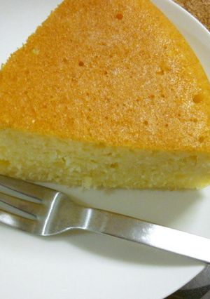 簡単炊飯器でハニーヨーグルトケーキ-レシピのメイン写真