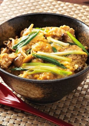鶏だんごで親子丼-レシピのメイン写真