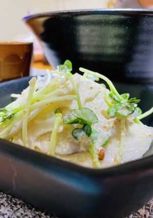 レンコンとカイワレ大根のゴママヨサラダ-レシピのメイン写真