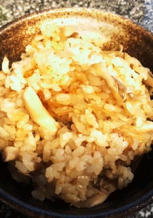 きのこたっぷり簡単炊き込みご飯-レシピのメイン写真