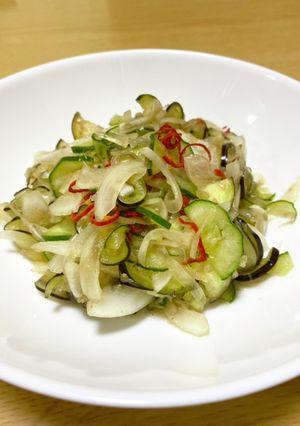 簡単！おつまみ！玉ねぎとナスの簡単漬物-レシピのメイン写真