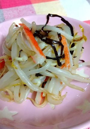 もやしとカニカマの塩昆布和え-レシピのメイン写真