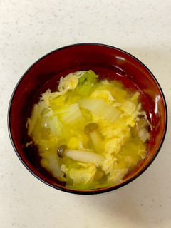 白菜 しめじ かきたま味噌汁^^-レシピのメイン写真