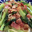 小松菜とベーコンのめんつゆうどん