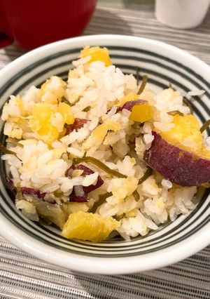 さつまいもと塩昆布の炊き込みご飯-レシピのメイン写真