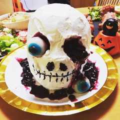 รูปของ ハロウィンパーティー☆立体☆ドクロケーキ