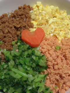 そぼろご飯-レシピのメイン写真