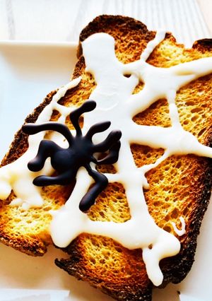 ハロウィン☆スパイダートースト♪-レシピのメイン写真