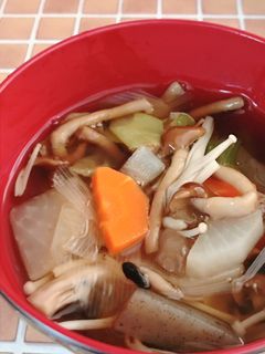 たっぷりきのこ汁(醤油味)-レシピのメイン写真