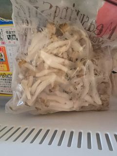 しめじは大量に買って冷凍します。-レシピのメイン写真