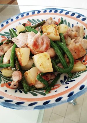 チキンとカリカリポテトのハーブソテー-レシピのメイン写真