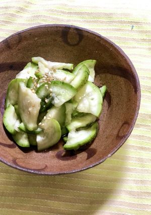 簡単！材料２つ！サラダへちまの浅漬け-レシピのメイン写真
